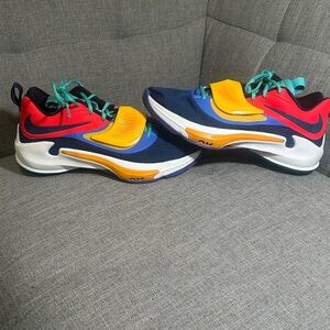 Nike Zoom Freak 3 Blue/Red/Yellow